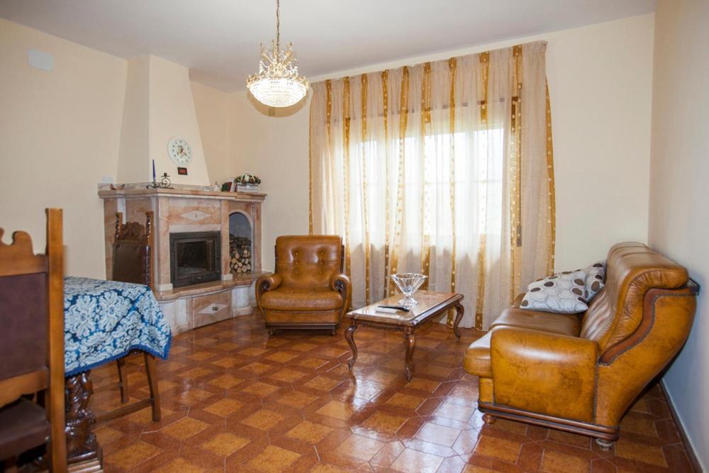 Villa Attilio Balsorano Vecchio Buitenkant foto