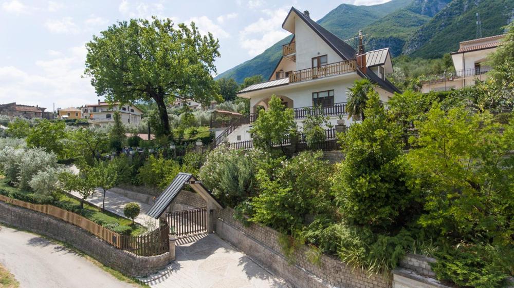 Villa Attilio Balsorano Vecchio Buitenkant foto